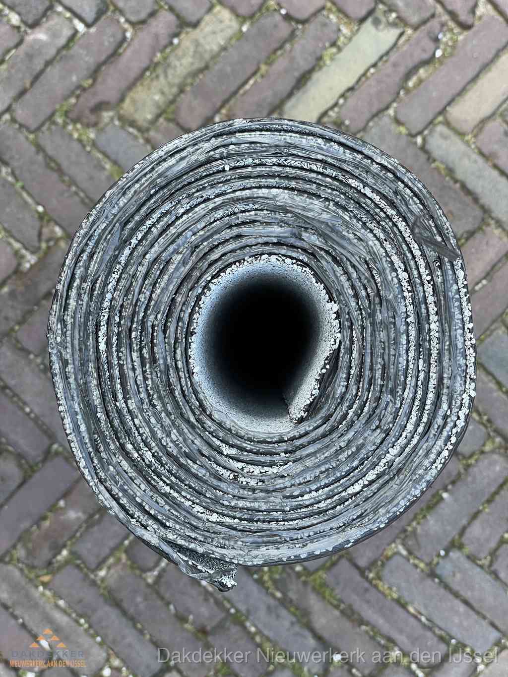 Rol EPDM dakbedekking materiaal voor plat dak in Nieuwerkerk aan den IJssel